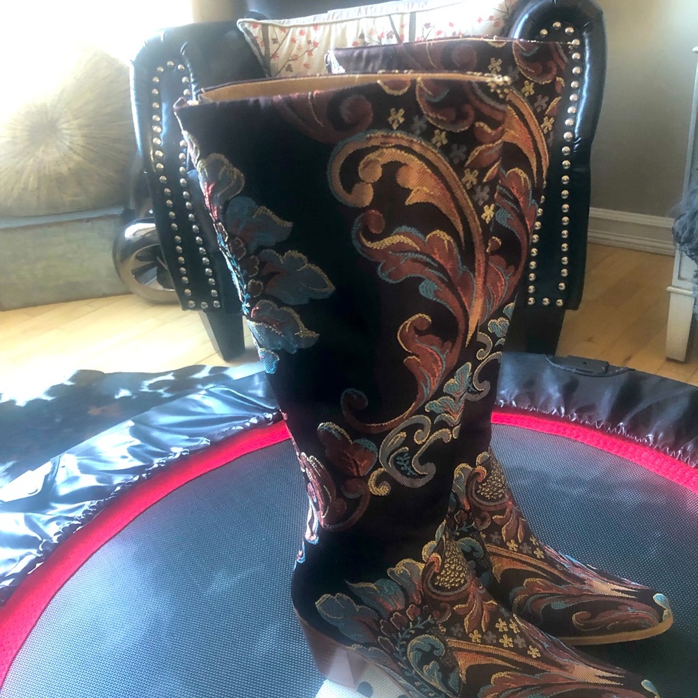 Embroidered boots Rockwell Tharp size 37 Eur